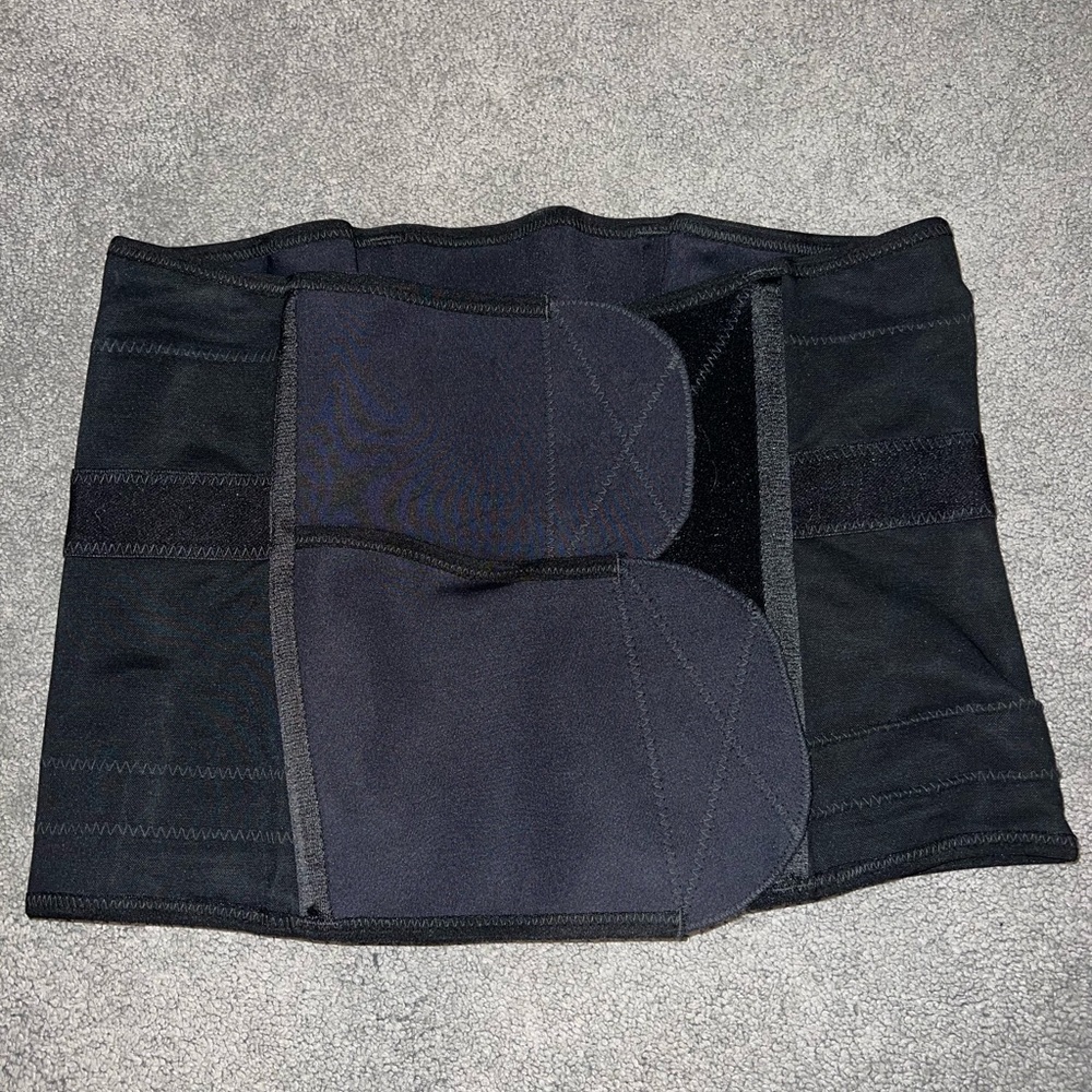 Belly Bandit Postpartum Luxe Belly Wrap